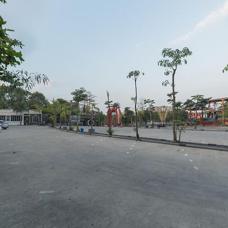 Urbanview Hotel Cianjur City Park By Reddoorz 外观 照片