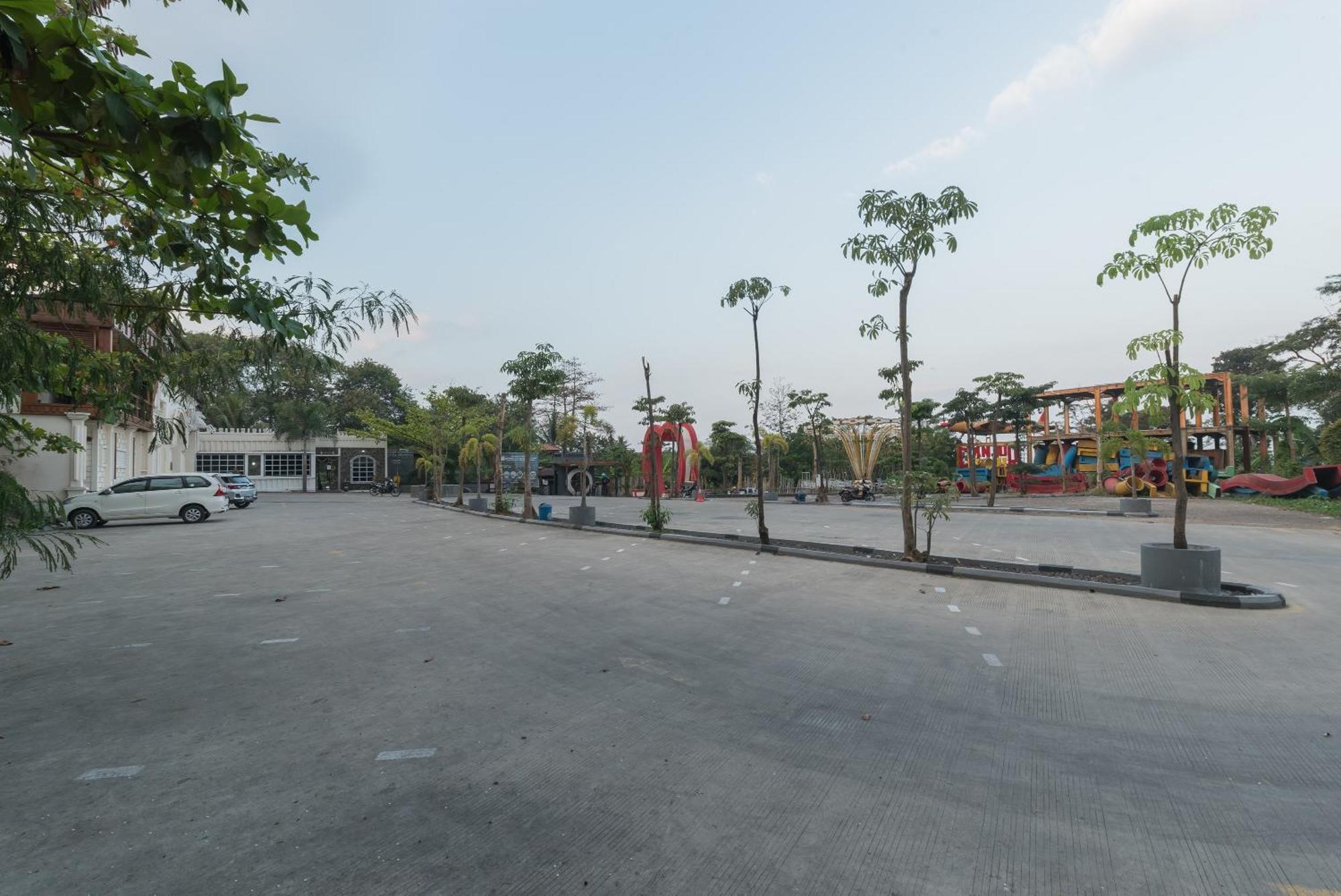 Urbanview Hotel Cianjur City Park By Reddoorz 外观 照片
