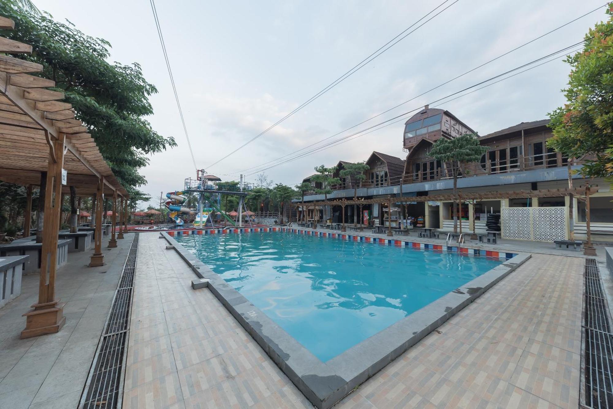 Urbanview Hotel Cianjur City Park By Reddoorz 外观 照片